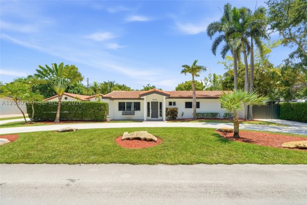 8240 SW 150th Dr Palmetto Bay, FL 33158