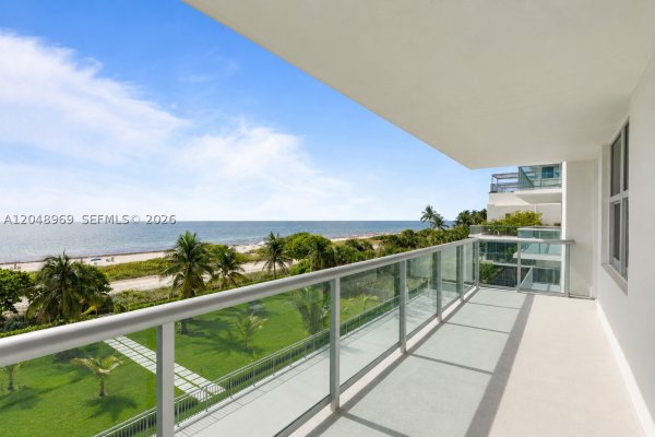 9511 Collins Ave #403 Surfside, FL 33154