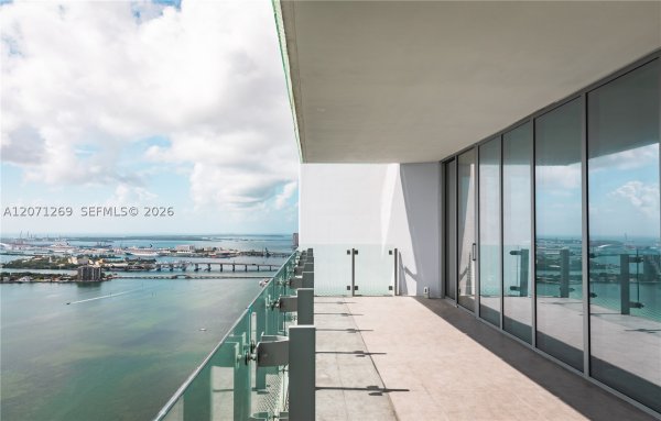 700 NE 26th Ter #4403 Miami, FL 33137