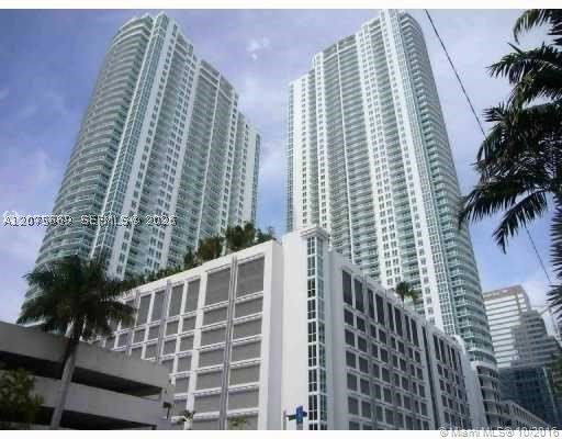 951 Brickell Ave #4105 Miami, FL 33131