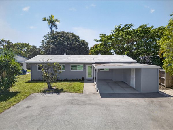 1908 NE 26th Wilton Manors, FL 33305