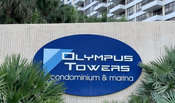 500 Three Iss #213 Hallandale Beach, FL 33009