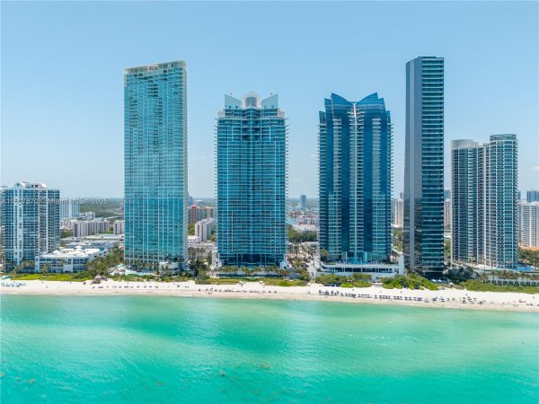 17001 Collins Ave #2501 Sunny Isles Beach, FL 33160