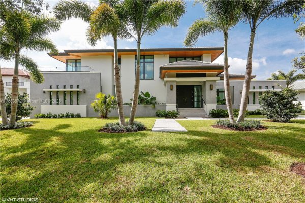 7015 Mira Flores Ave Coral Gables, FL 33143 7015 Mira Flores Ave Coral Gables, FL 33143