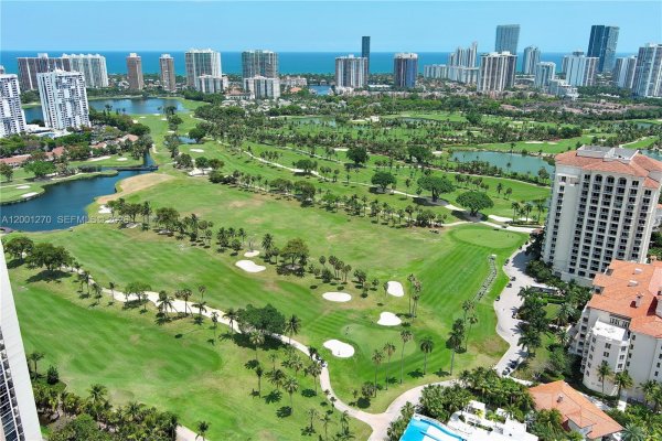 20301 W Country Clb Dr #PH24 Aventura, FL 33180