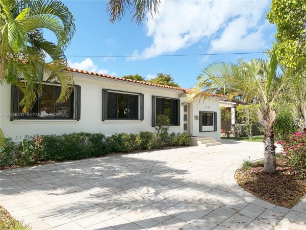 7750 Noremac Ave Miami Beach, FL 33141