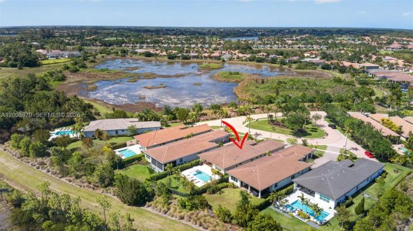 10626 Starling Way West Palm Beach, FL 33412