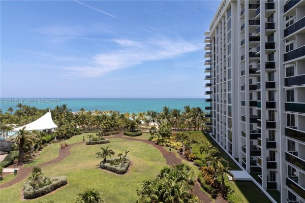 10275 Collins Ave #634 Bal Harbour, FL 33154