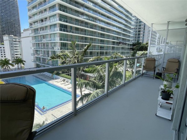 79 SW 12th St #1211-S Miami, FL 33130