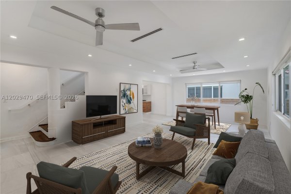 550 W 49th St #n/a Miami Beach, FL 33140