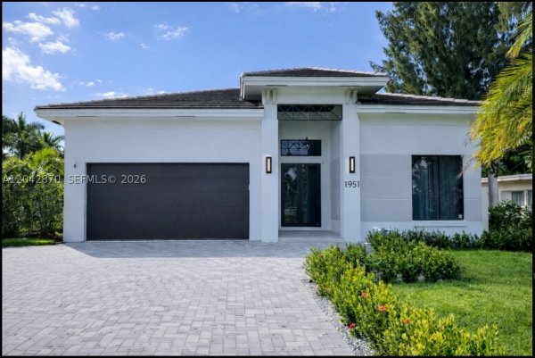 1951 SW 28th Ave Fort Lauderdale, FL 33312