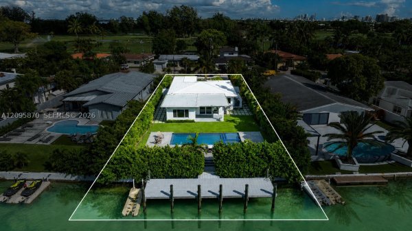 740 S Shore Dr Miami Beach, FL 33141