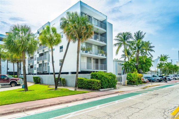 1615 West Ave #504 Miami Beach, FL 33139