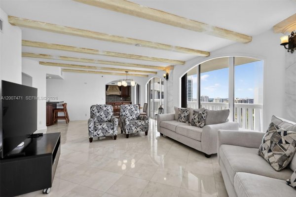 3000 Island Blvd #2305 Aventura, FL 33160