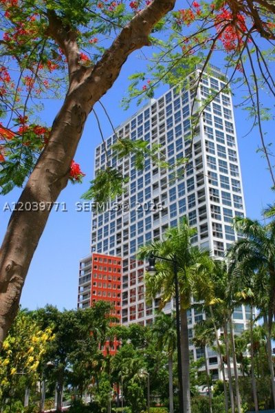 1541 Brickell Ave #C1505 Miami, FL 33129