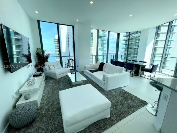 501 NE 31st St #PH4403 Miami, FL 33137