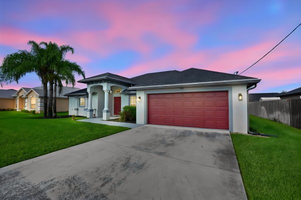 5856 NW Mesa Cir Port St Lucie, FL 34986