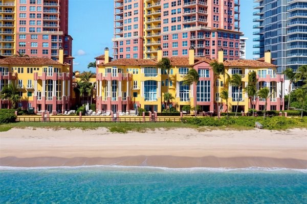 2150 N Ocean Blvd #IV Fort Lauderdale, FL 33305