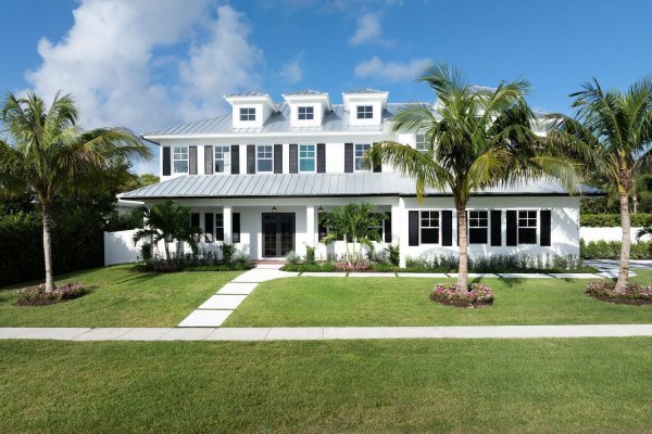 11823 Lake Shr Pl North Palm Beach, FL 33408