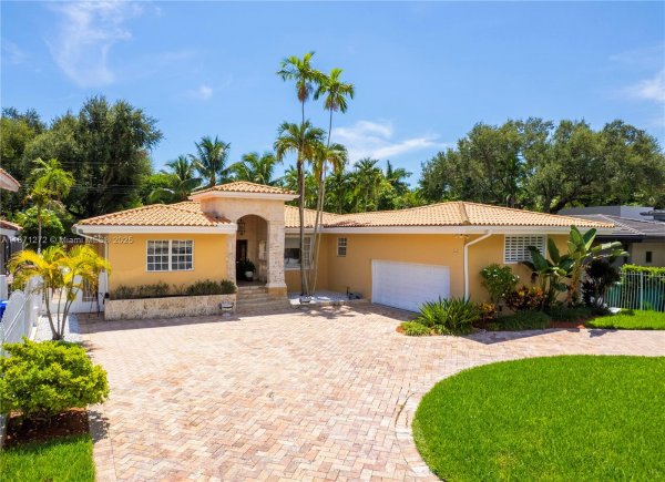 3001 S Miami Ave Miami, FL 33129