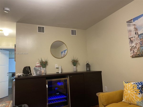 1560 Pennsylvania Ave #217 Miami Beach, FL 33139