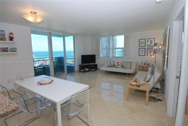 90 Alton Rd #2901 Miami Beach, FL 33139
