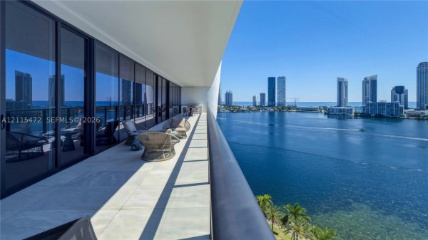 5000 Island Estates Dr #1201 Aventura, FL 33160