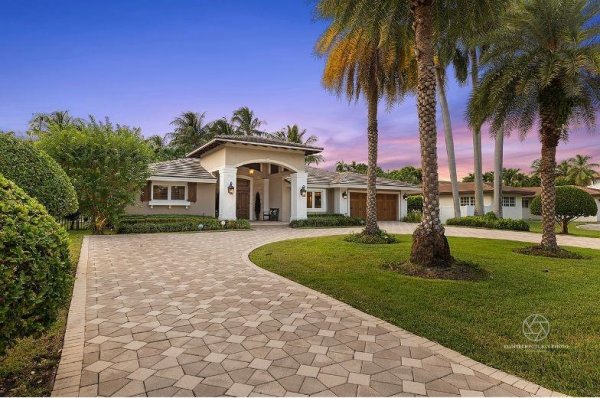 707 NE 26th Ave Fort Lauderdale, FL 33304