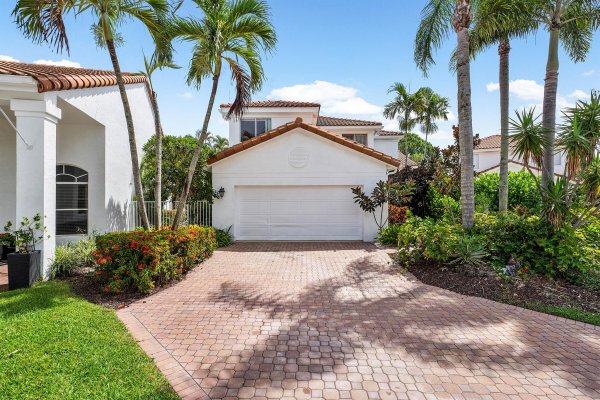 17081 Newport Clb Dr Boca Raton, FL 33496