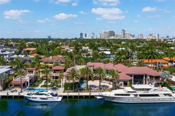 600 Isle Of Palms Dr Fort Lauderdale, FL 33301
