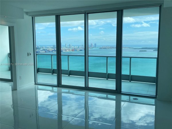 1331 Brickell Bay Dr #4107 Miami, FL 33131