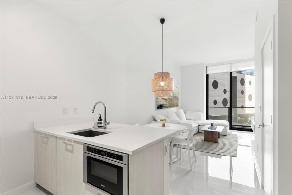 501 NE 31st St #203 Miami, FL 33137