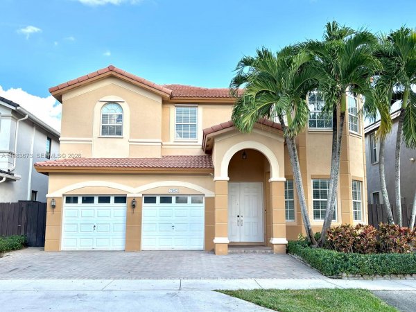 7943 NW 111th Ct Doral, FL 33178