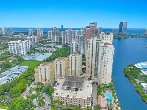 3340 NE 190th St #503 Aventura, FL 33180