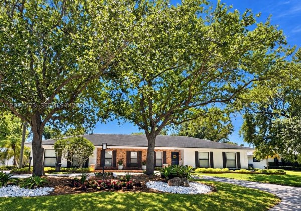 7440 SW 174th St Palmetto Bay, FL 33157