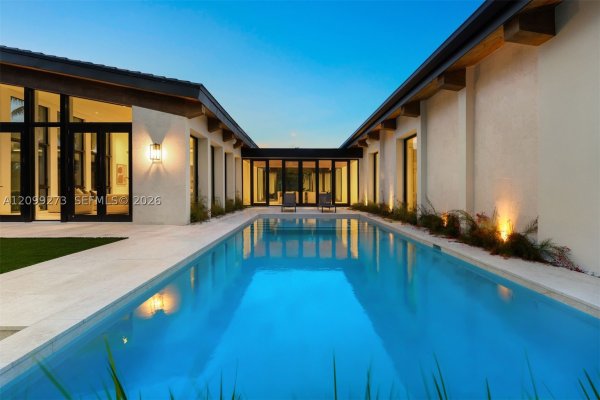 6716 San Vicente St Coral Gables, FL 33146