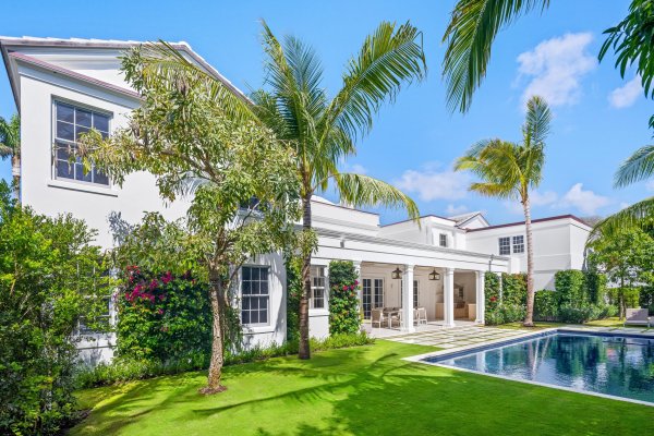 991 N Lake Palm Beach, FL 33480