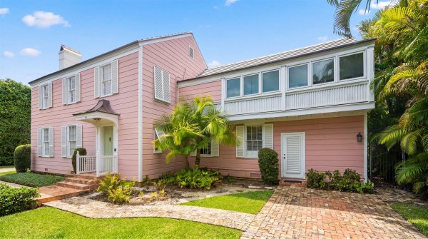 258 Pendleton Palm Beach, FL 33480