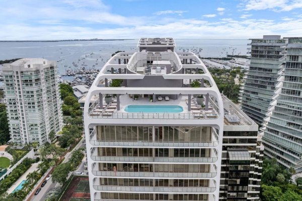 2678 Tigertail Ave #PH1 Miami, FL 33133