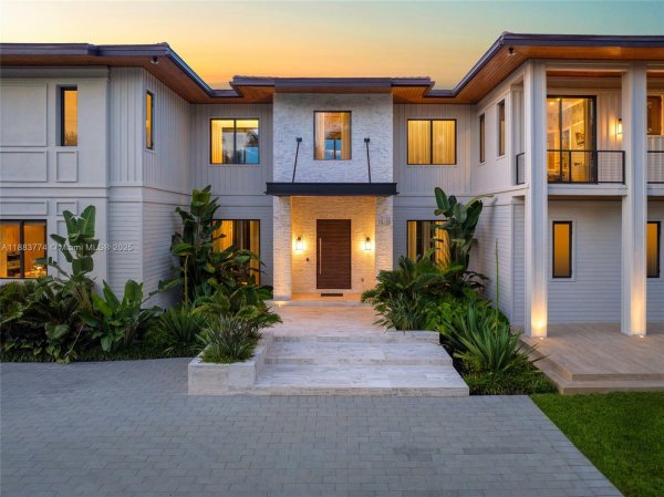 13120 Old Cutler Rd Pinecrest, FL 33156