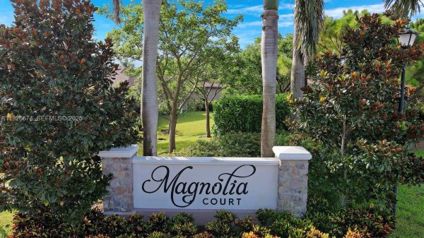 5284 Jasper Sq Vero Beach, FL 32967