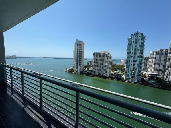 335 S Biscayne Blvd #2403 Miami, FL 33131