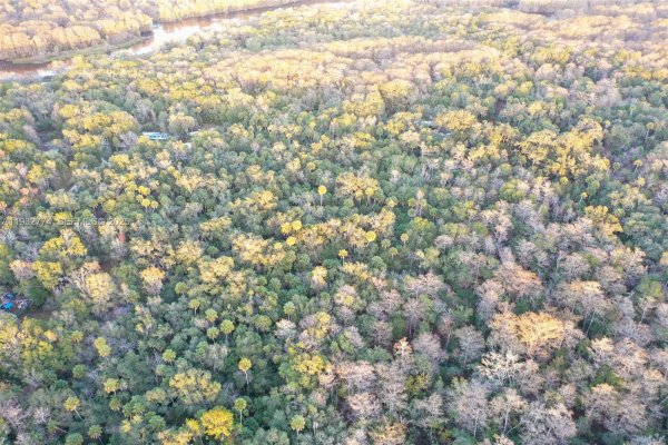 13254 E Shawnee Trl Inverness, FL 34450