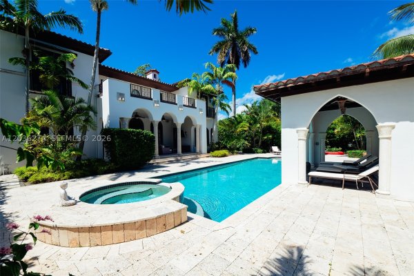 6220 SW 86th St Miami, FL 33143