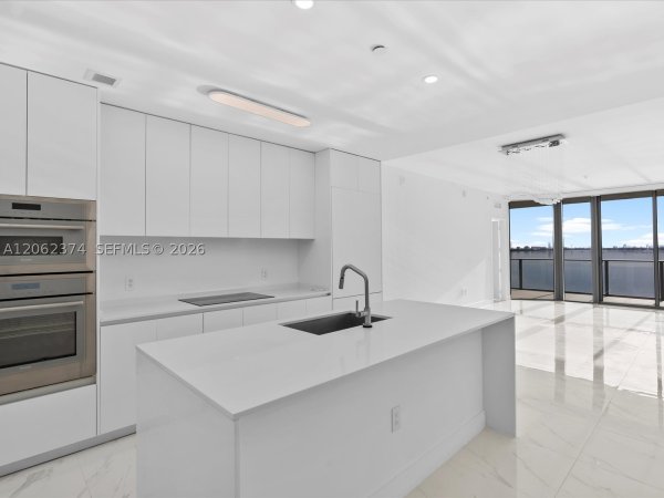 700 NE 24th St #503 Miami, FL 33137