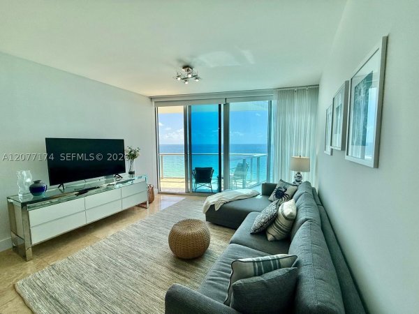 17001 Collins Ave #1903 Sunny Isles Beach, FL 33160