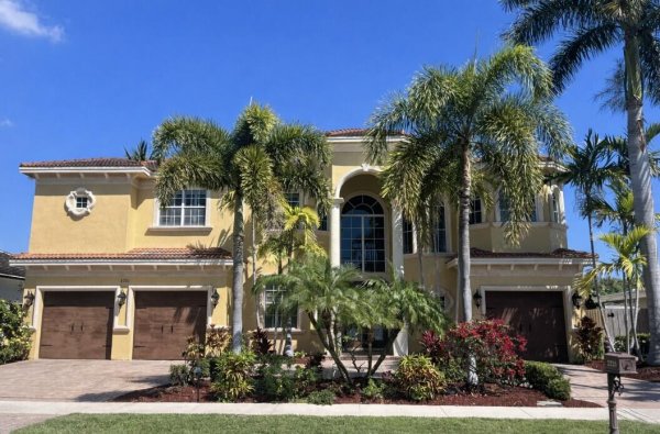 2221 NE 48th Lighthouse Point, FL 33064