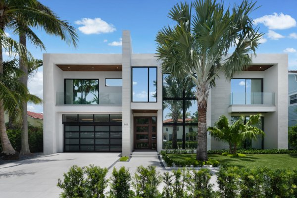 141 Cortez West Palm Beach, FL 33405