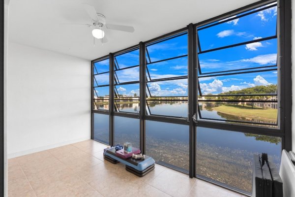 7458 Ashmont Cir #307 Fort Lauderdale, FL 33321