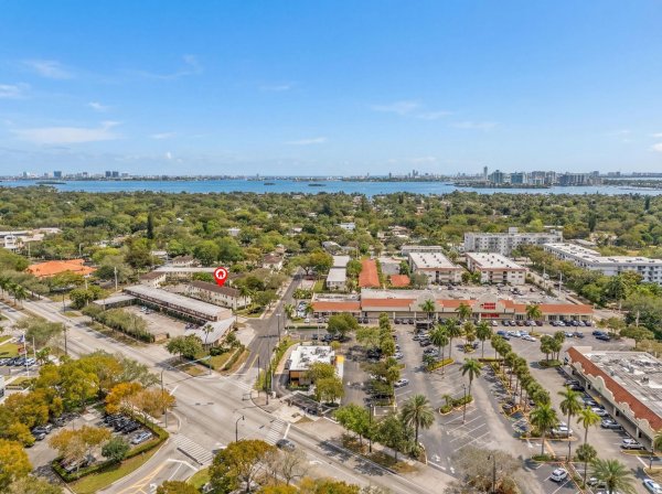 715 NE 91st #3A Miami Shores, FL 33138